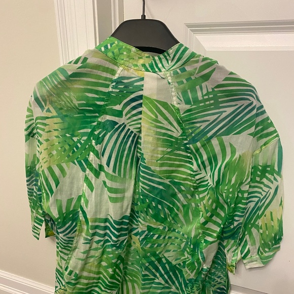 Diane Von Furstenberg Printed Blouse Size 4 - Picture 2 of 6